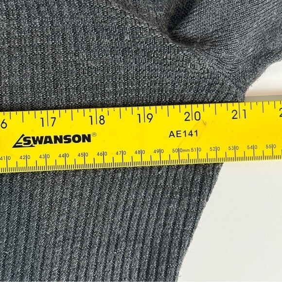 Tricots St. Raphael Waffle Knit Grey Quarter Zip Sweater L - Picture 6 of 8